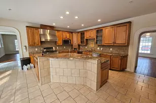 1 Dunminning Rd, Newtown Square, PA 19073 - Photo 8