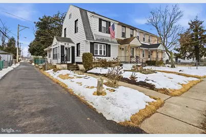 16 Seneca Street, Essington, PA 19029 - Photo 2