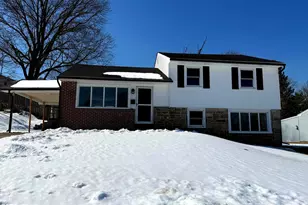 41 Dorset Dr, Broomall, PA 19008 - Photo 1