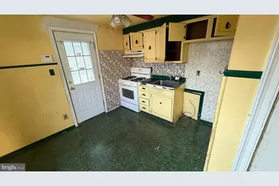 53 Seward Lane, Aston, PA 19014 - Photo 2