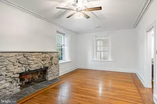 34 1/2 Mary Jane Ln, Newtown Square, PA 19073 - Photo 8