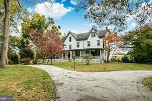 34 1/2 Mary Jane Ln, Newtown Square, PA 19073 - Photo 4