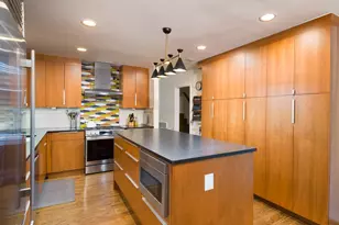 123 Old Forest Rd, Wynnewood, PA 19096 - Photo 10