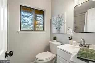 856 Putnam Blvd, Wallingford, PA 19086 - Photo 10