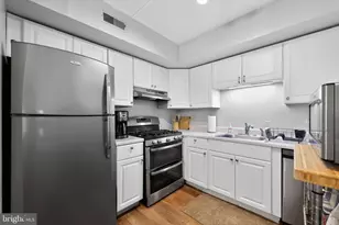 7204 Hilltop Dr, Brookhaven, PA 19015 - Photo 14