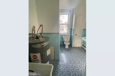 2723 W 3rd Street #1F, Chester, PA 19013 - Photo 10