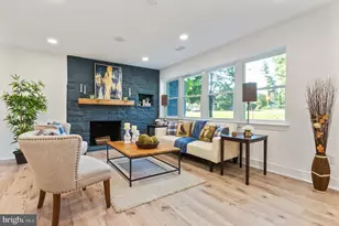 2213 Windsor Cir, Broomall, PA 19008 - Photo 2