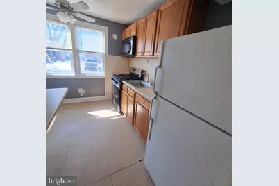 404 Nashville Court, Wallingford, PA 19086 - Photo 2