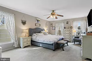 411 Highgrove Ln, Aston, PA 19014 - Photo 26