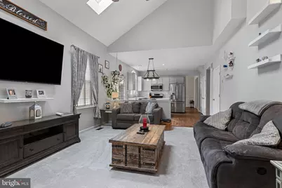 411 Highgrove Lane, Aston, PA 19014 - Photo 14