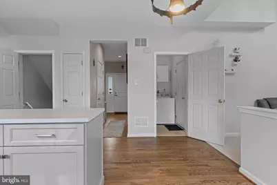 411 Highgrove Lane, Aston, PA 19014 - Photo 12