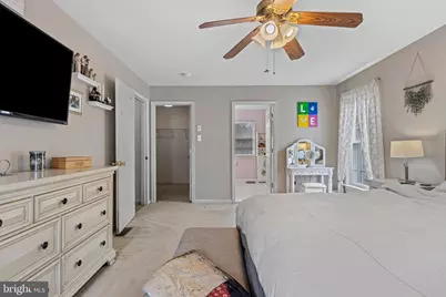 411 Highgrove Lane, Aston, PA 19014 - Photo 28