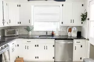 235 Rodney Cir, Bryn Mawr, PA 19010 - Photo 1