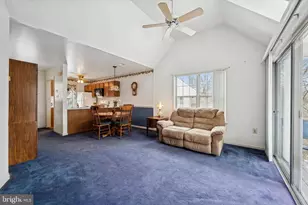 419 Derry Dr, Aston, PA 19014 - Photo 14