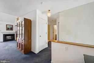 419 Derry Dr, Aston, PA 19014 - Photo 4