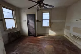 52 W Berkley Ave, Clifton Heights, PA 19018 - Photo 12