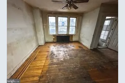 52 W Berkley Avenue, Clifton Heights, PA 19018 - Photo 4