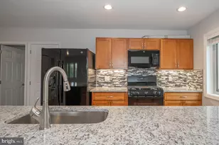 200 Pennsylvania Ave, Wayne, PA 19087 - Photo 8