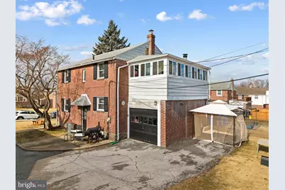 409 W Grays Avenue, Glenolden, PA 19036 - Photo 18