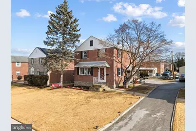 409 W Grays Avenue, Glenolden, PA 19036 - Photo 2