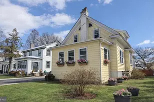 612 W Magnolia Ave, Aldan, PA 19018 - Photo 1