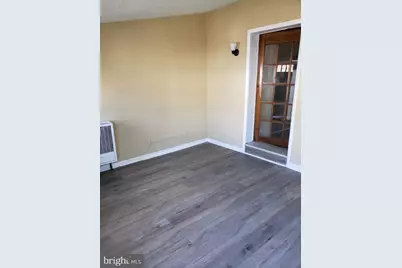 208 Marks Avenue, Darby, PA 19023 - Photo 6