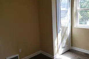 208 Marks Ave, Darby, PA 19023 - Photo 12