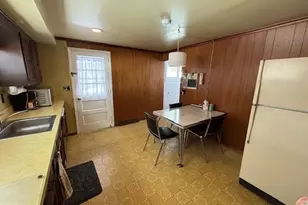 2213 S Lee Ln, Aston, PA 19014 - Photo 8