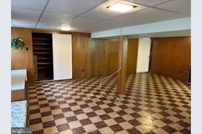 2213 S Lee Lane, Aston, PA 19014 - Photo 16