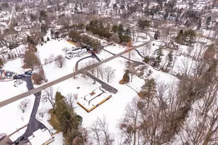 303 Crum Creek Ln, Newtown Square, PA 19073 - Photo 36