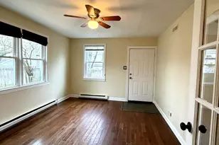 403 Denver Ct, Wallingford, PA 19086 - Photo 2