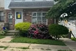 610 S Cedar Ln, Upper Darby, PA 19082 - Photo 1