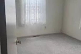 610 S Cedar Ln, Upper Darby, PA 19082 - Photo 14