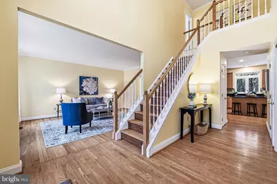 32 Woodsview Drive, Garnet Valley, PA 19060 - Photo 4