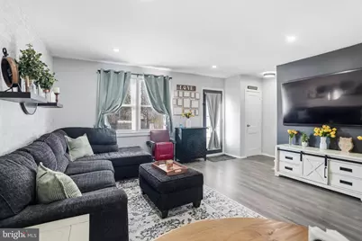 709 Pennsylvania Avenue, Wallingford, PA 19086 - Photo 6