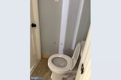 557 Wiltshire Road, Upper Darby, PA 19082 - Photo 8