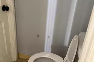 557 Wiltshire Rd, Upper Darby, PA 19082 - Photo 8