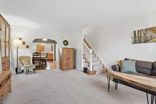 8016 Arlington Ave, Upper Darby, PA 19082 - Photo 4