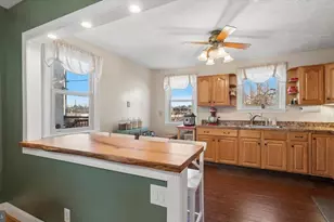 8016 Arlington Ave, Upper Darby, PA 19082 - Photo 10