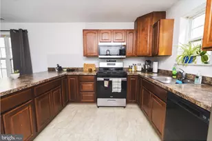 3 Union St, Marcus Hook, PA 19061 - Photo 8