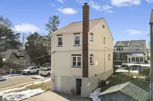 200 Willowbrook Ave, Folsom, PA 19033 - Photo 30