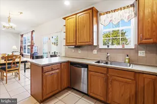 2431 Gilbert St, Broomall, PA 19008 - Photo 8