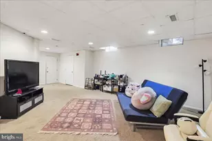 2431 Gilbert St, Broomall, PA 19008 - Photo 32