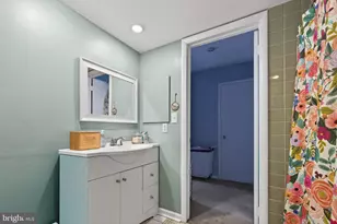 202 E Chelsea Cir, Newtown Square, PA 19073 - Photo 12