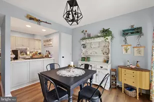 202 E Chelsea Cir, Newtown Square, PA 19073 - Photo 6