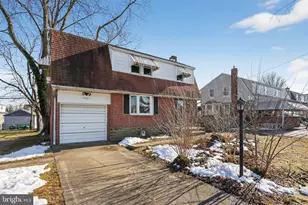 1212 Meadow Rd, Woodlyn, PA 19094 - Photo 1