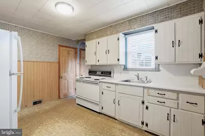 824 Collenbrook Avenue, Drexel Hill, PA 19026 - Photo 12