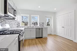 206 Bartram Ave, Essington, PA 19029 - Photo 12