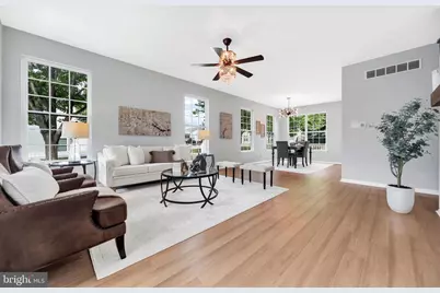 1702 Magnolia Court, Garnet Valley, PA 19060 - Photo 4