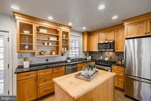 1628 Surrey Ln, Havertown, PA 19083 - Photo 18